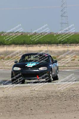 media/Apr-30-2022-CalClub SCCA (Sat) [[98b58ad398]]/Group 2/Race (Grapevine)/